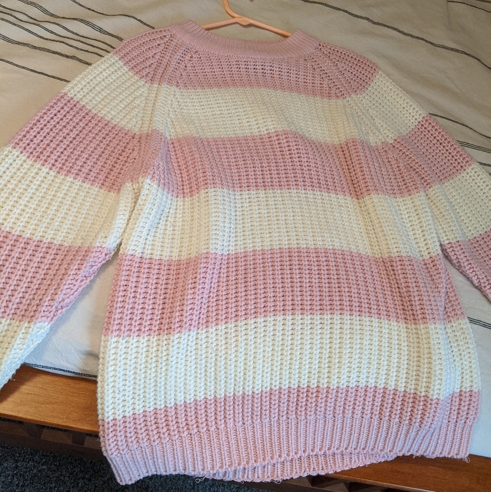 Retro sweater